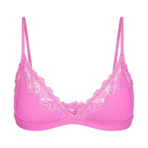 {SKIMS} FITS EVERYBODY LACE TRIANGLE BRALETTE [NEON ORCHID]
